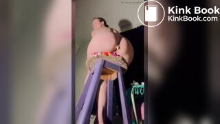 sexy bitch shits out m@rshmall0ws