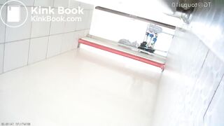 spy camera asian girl pee and shit.video_921