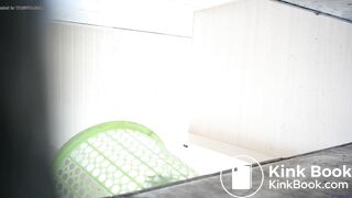 spy camera asian girl pee and shit.video_910