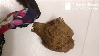 Poop in her tight sexy panties causes an overflow