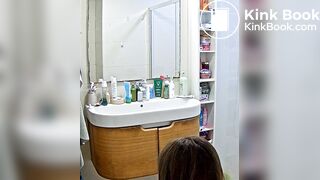 GIRL POOP TOILET - video 27