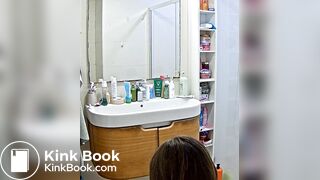 GIRL POOP TOILET - video 27