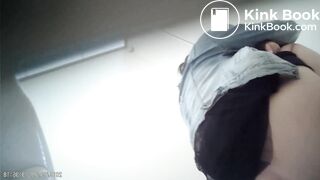 spy camera asian girl pee and shit.video_801