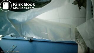 spy camera asian girl pee and shit.video_799