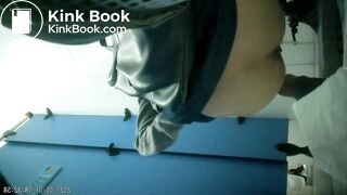 spy camera asian girl pee and shit.video_799