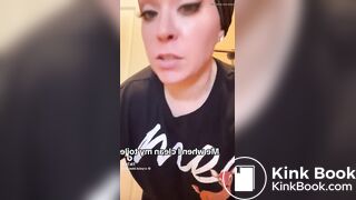 Girls pooping on toilet - video 33