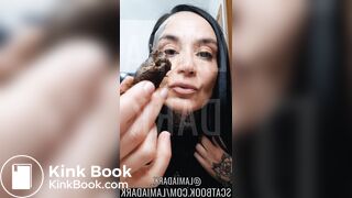 Eating poop @lamiadark_