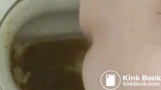 Japanese woman's toilet scene - video 51