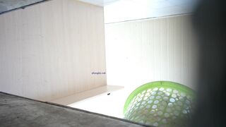 spy camera asian girl pee and shit.video_897