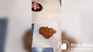 Muscle woman shitting