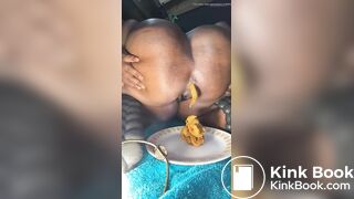 Big Booty Shits on Plate