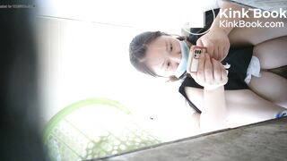 spy camera asian girl pee and shit.video_905