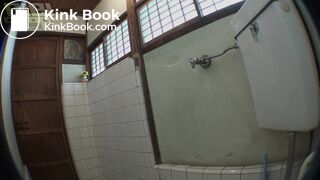 spy camera asian girl pee and shit.video_891