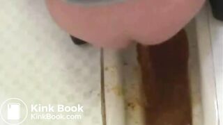 Japanese woman's toilet scene - video 52