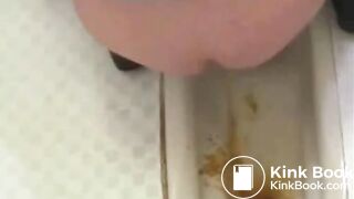 Japanese woman's toilet scene - video 52