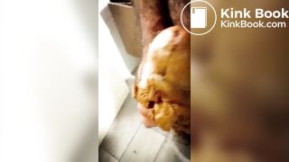 Mi puta me caga la verga y me graba