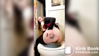 Girl lets us watch her go pooping