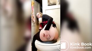 Girl lets us watch her go pooping