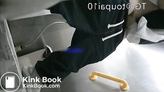 spy camera asian girl pee and shit.video_796