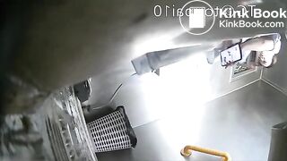 spy camera asian girl pee and shit.video_796