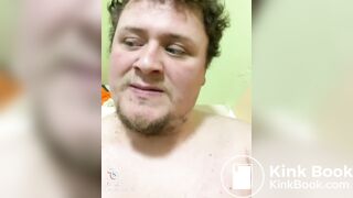 Girlfriend pooping with boyfriend on bathtub