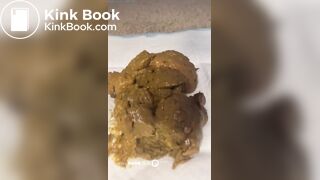 Ebony pooping - video 55
