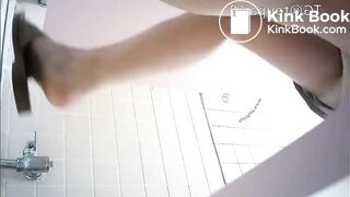spy camera asian girl pee and shit.video_793