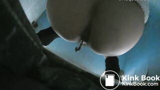 spy camera asian girl pee and shit.video_792
