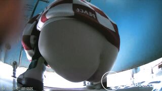 spy camera asian girl pee and shit.video_804