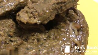 Hot girl shitting on plate - video 20