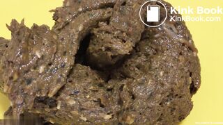 Hot girl shitting on plate - video 20