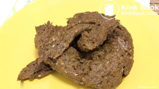 Hot girl shitting on plate - video 20
