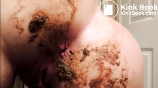 SWEET BUBBLE BUTT (Scat Play)