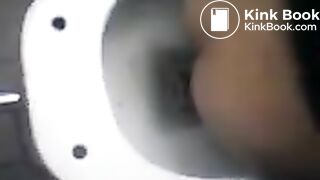 Girl pooping on public toilet - video 8