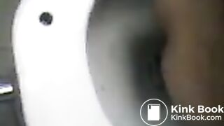 Girl pooping on public toilet - video 8