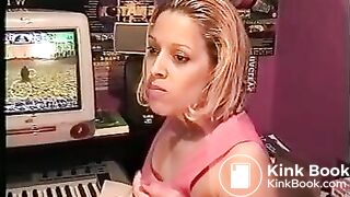 Hot girl shitting on grapes and eating them