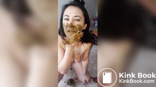 One of my favorite scat girl shitting and smearing - video 3