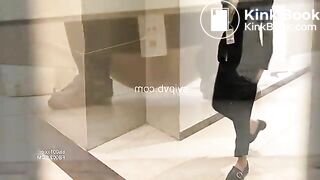 spy camera asian girl pee and shit.video_753