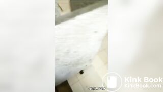 spy camera asian girl pee and shit.video_487