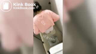 spy camera asian girl pee and shit.video_733