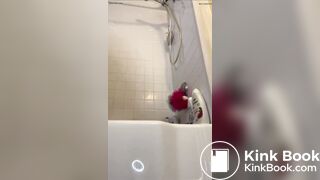 Big ass ebony tub shit