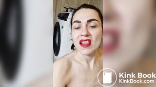 Hot milf poop for us