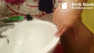 Pooping > Smearing..