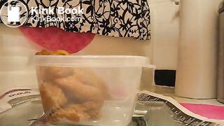 Hot girl shitting in container - video 7