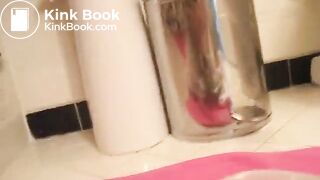 Hot girl shitting in container - video 7