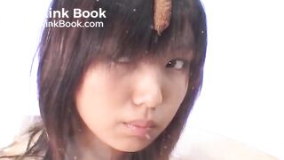 Hot Japanese girls shit on girl