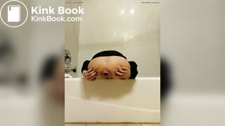 Shits in the bathroom - video 2