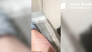 BBW pooping while restroom flooded