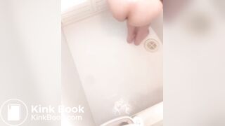 Aki_scat 05 watch the shit fly