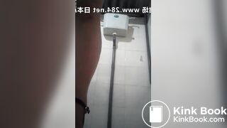 spy camera asian girl pee and shit.video_581